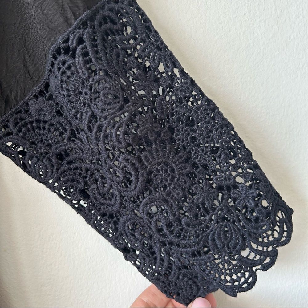Johnny Was Top Embroidered Crochet Lace Tunic - Picture 8 of 9